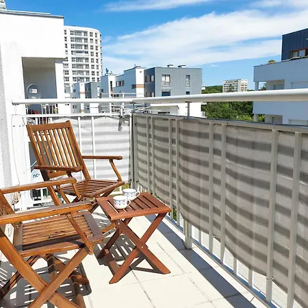 Visit Baltic - Platan Ch15p Z Parkingiem