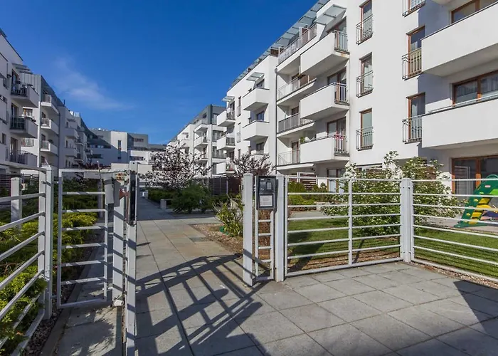 Visit Baltic - Platan Ch15p Z Parkingiem Lägenhet *